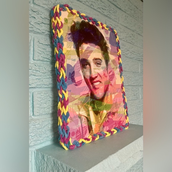 Elvis Presley Print - Upcycked - Backlit with Hand Drawn Reverse Image - Picture 8 of 10